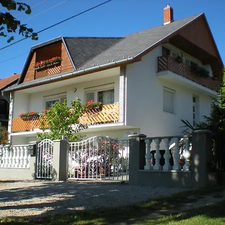 Viola House * Heviz